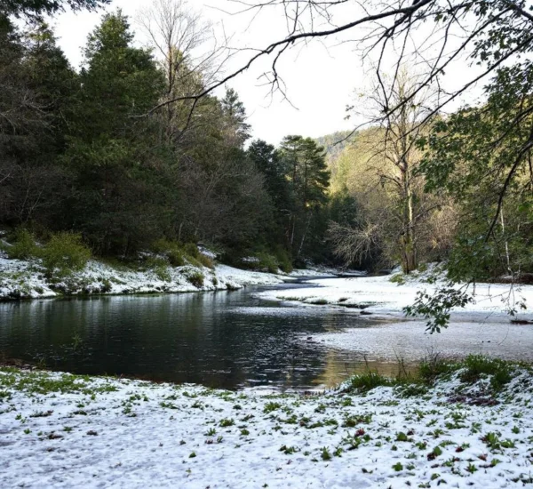 ultralight vs conventional backpackingfeatured